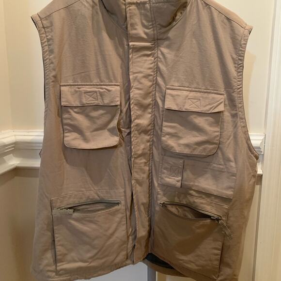 Fieldmaster Men’s Outdoor Tan Fishing hunting Vest size XL with knife po… - Picture 2 of 14